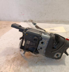 Serrure arriere droit PEUGEOT 208 2