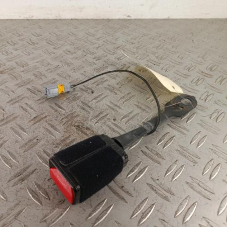 Attache ceinture avant droit PEUGEOT 2008 1 Photo n°1
