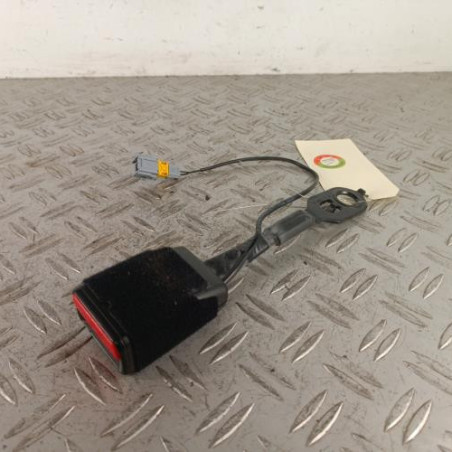 Attache ceinture avant droit PEUGEOT 2008 1