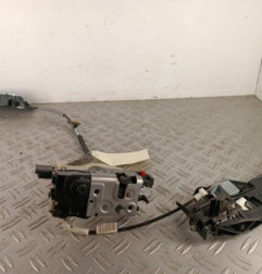 Serrure arriere droit PEUGEOT 2008 1 Photo n°3