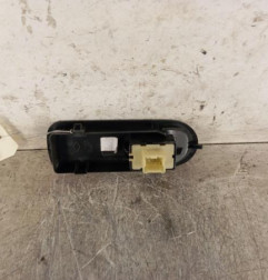 Interrupteur de leve vitre avant droit DACIA DUSTER 1