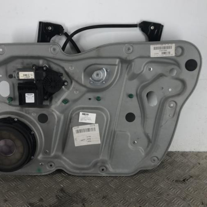 Leve vitre electrique avant droit VOLKSWAGEN TOURAN 1