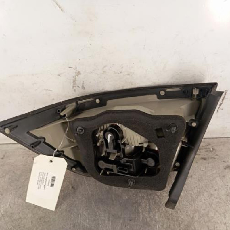 Feu arriere principal gauche (feux) SAAB 9.3 2 Feu arriere principal gauche (feux) SAAB 9.3 2