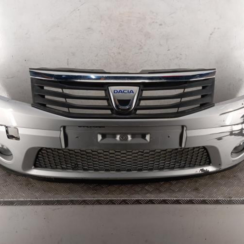 Pare choc avant DACIA SANDERO 1