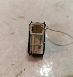 Interrupteur de leve vitre avant droit PEUGEOT 308 2