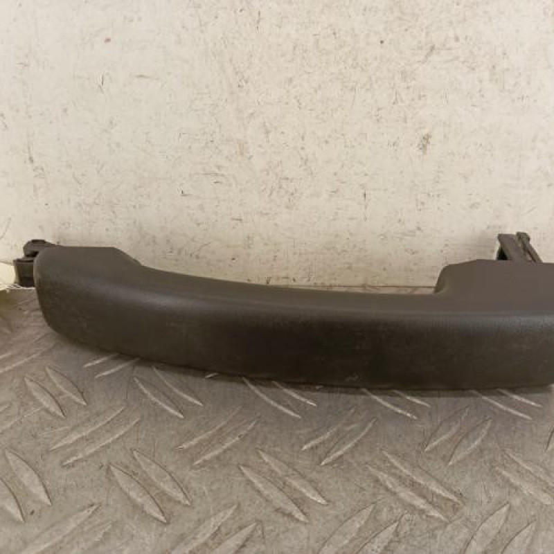 Poignee porte avant droit RENAULT MASTER 3 Poignee porte avant droit RENAULT MASTER 3