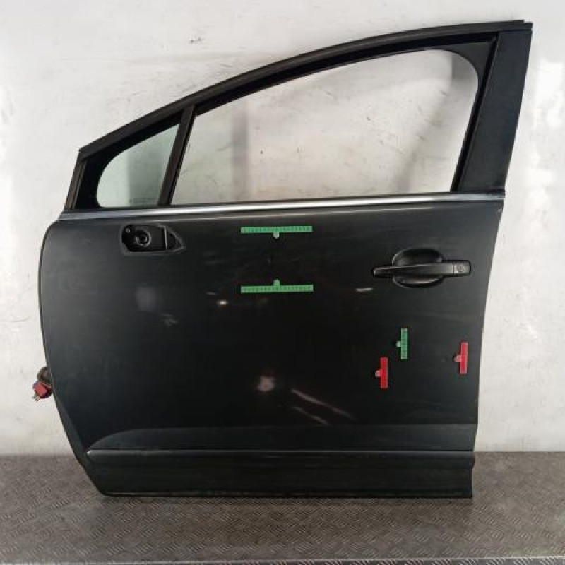 Porte avant gauche PEUGEOT 5008 1