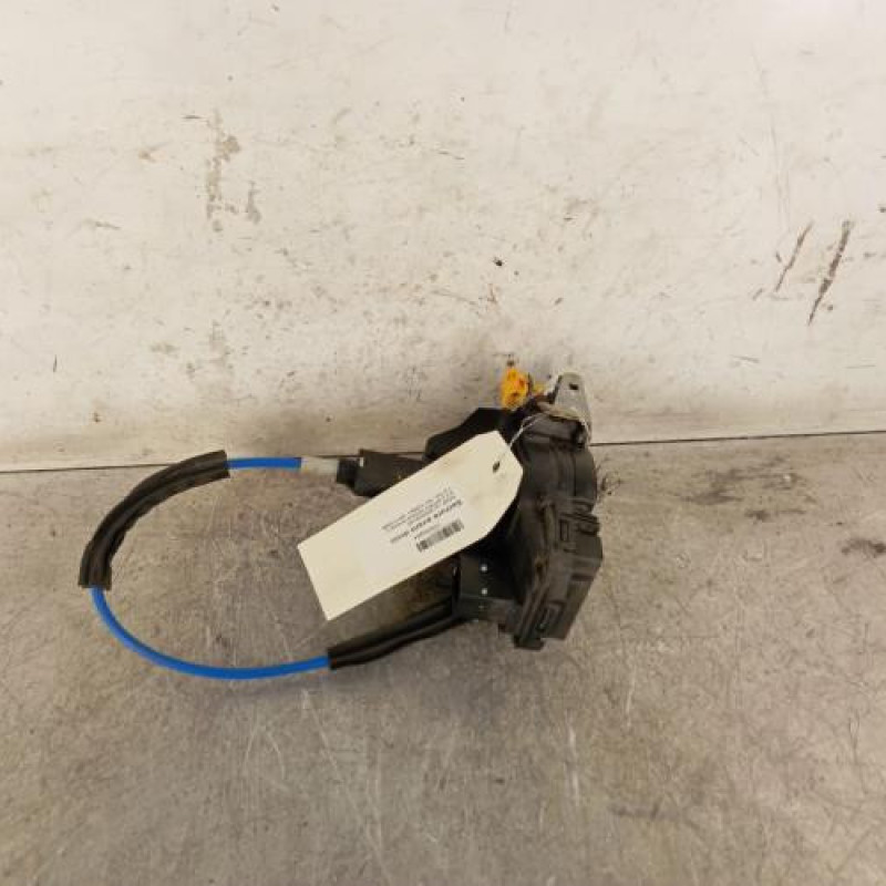 Serrure avant droit SAAB 9.3 2 Serrure avant droit SAAB 9.3 2