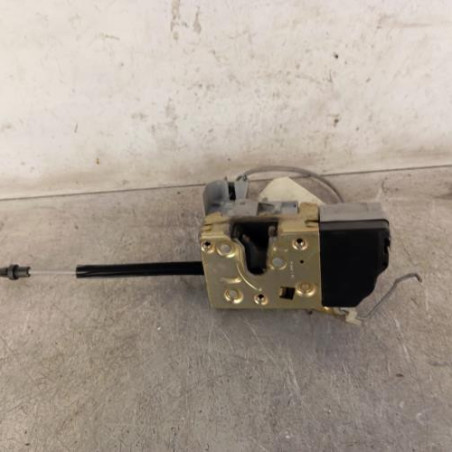 Serrure avant droit PEUGEOT 307