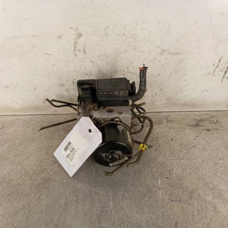 Bloc ABS (freins anti-blocage) FORD FIESTA 4