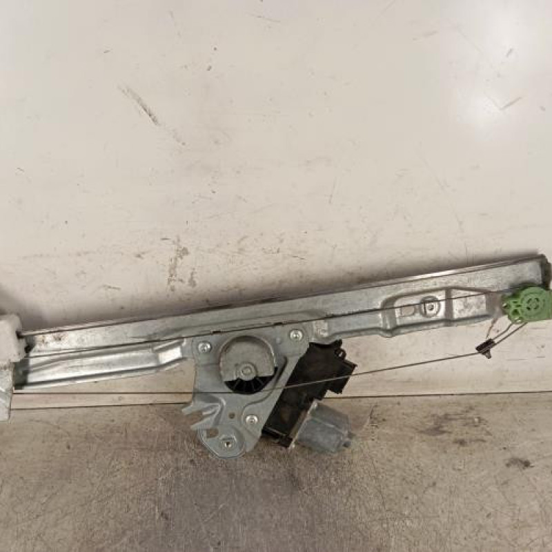 Leve vitre electrique avant gauche PEUGEOT 308 1