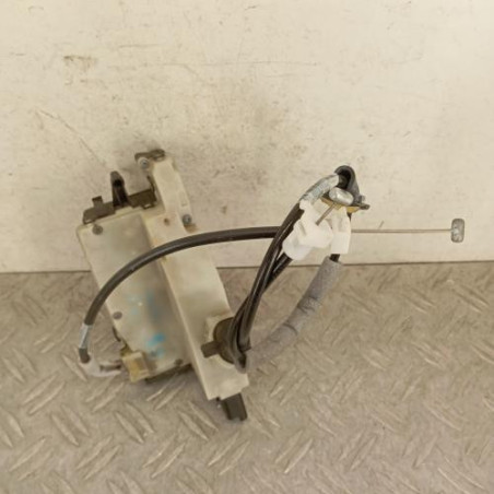 Serrure avant droit PEUGEOT 208 1