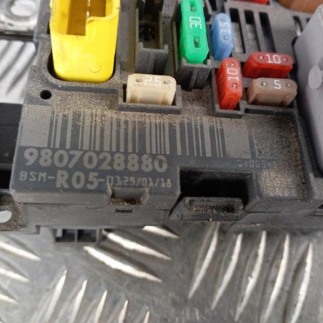 Boitier servitude moteur (BSM) PEUGEOT 308 1