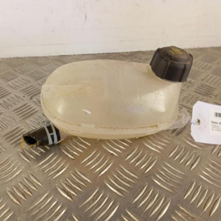 Vase d'expansion RENAULT CAPTUR 2 Photo n°1