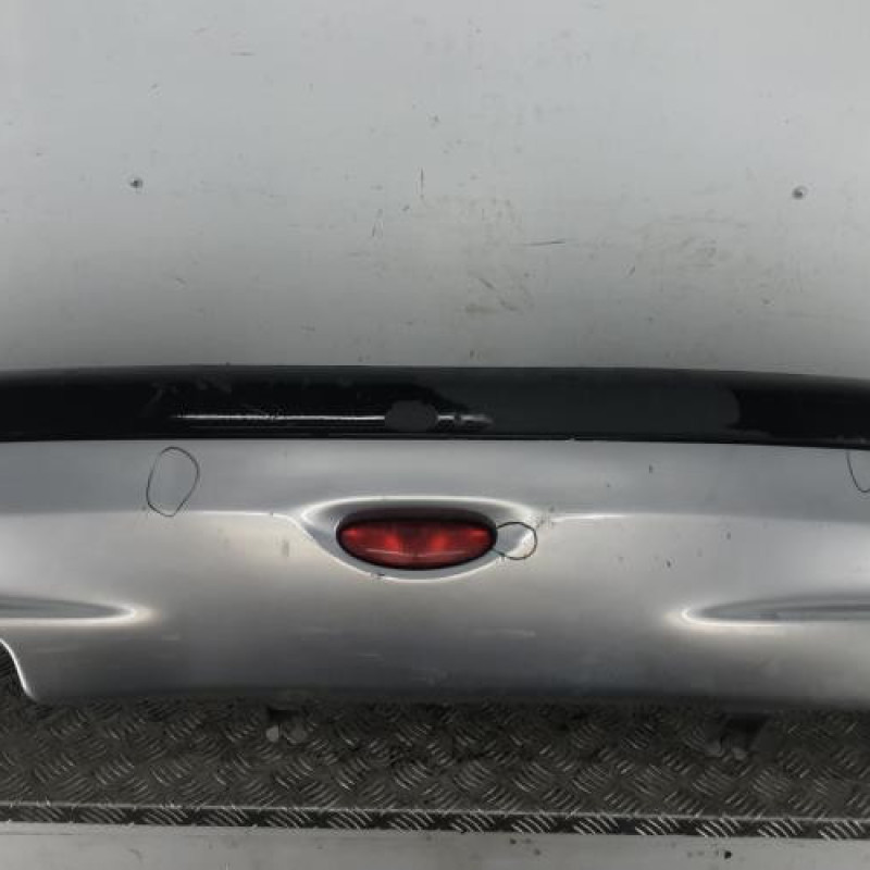 Pare choc arriere PEUGEOT 206