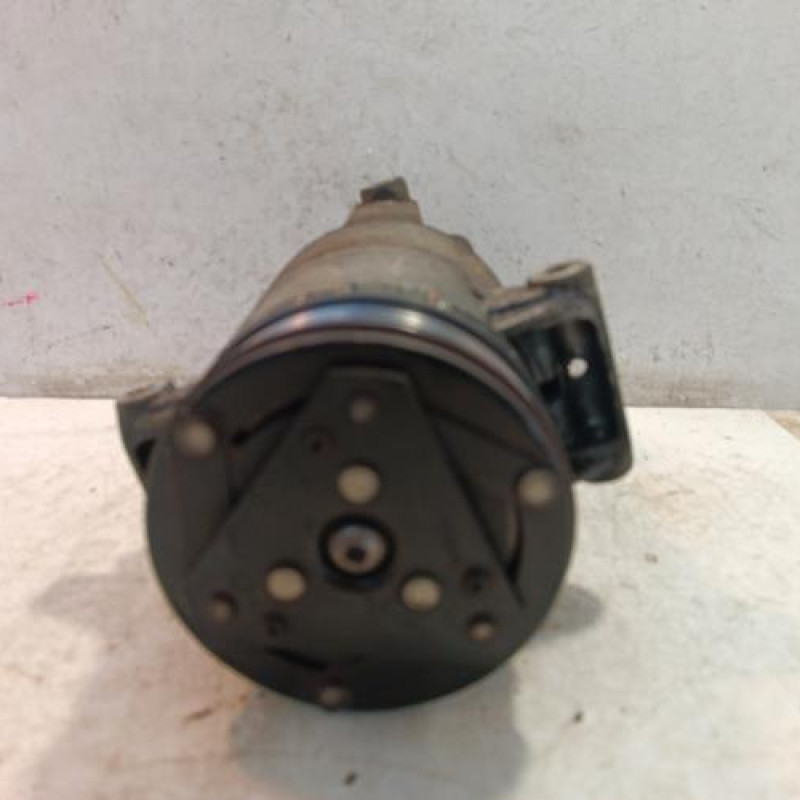 Compresseur clim OPEL ZAFIRA B Compresseur clim OPEL ZAFIRA B