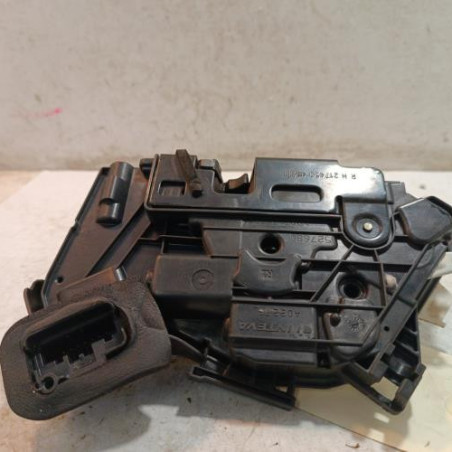 Serrure avant droit VOLKSWAGEN POLO 5