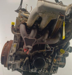 Moteur RENAULT TRAFIC 1 Photo n°3