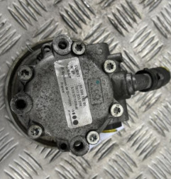 Pompe de direction PEUGEOT 407 Photo n°3