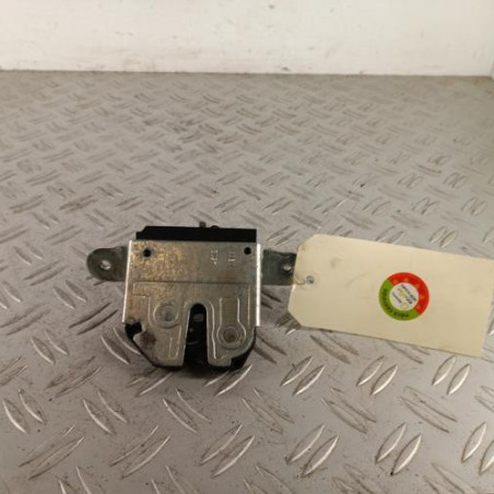 Serrure de hayon FIAT 500L