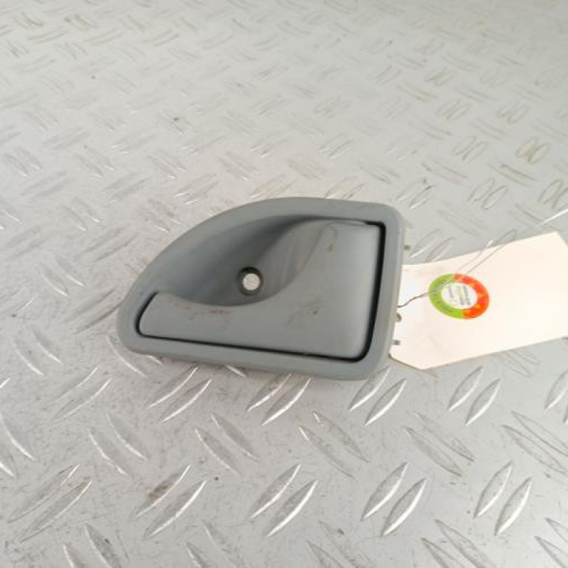 Poignee interieur avant droit RENAULT TWINGO 1