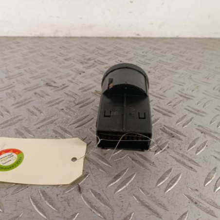 Commande de phare VOLKSWAGEN POLO 5