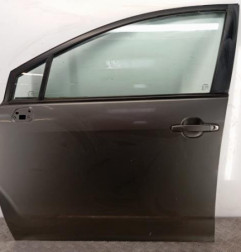 Porte avant gauche TOYOTA COROLLA VERSO 2 Photo n°1