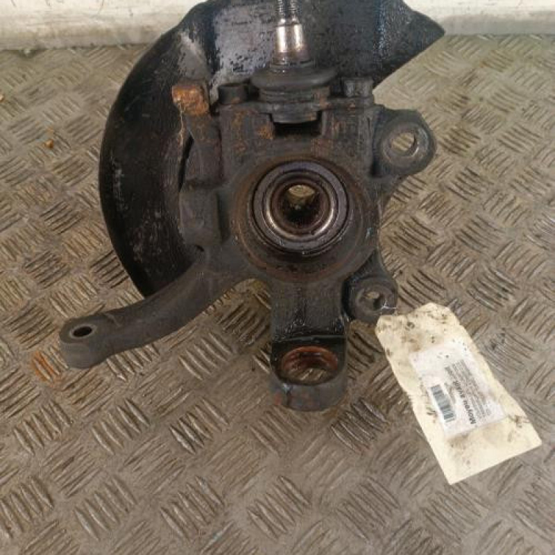 Moyeu avant droit VOLKSWAGEN TRANSPORTER 4