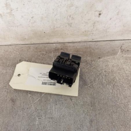 Interrupteur de leve vitre avant gauche RENAULT CLIO 2