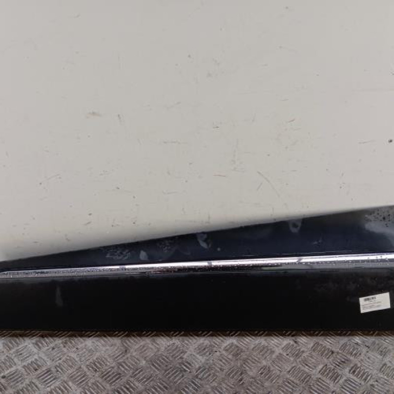 Baguette de porte avant gauche RENAULT CAPTUR 1 Baguette de porte avant gauche RENAULT CAPTUR 1