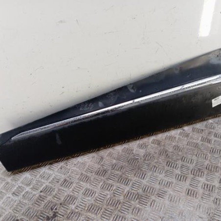 Baguette de porte avant gauche RENAULT CAPTUR 1