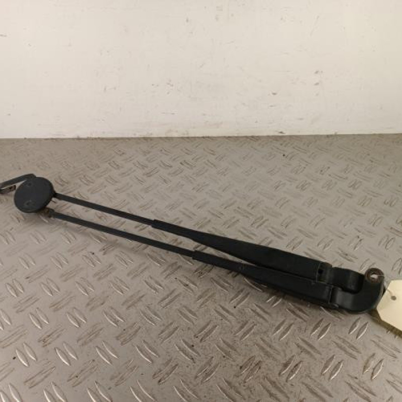 Bras essuie glace avant gauche RENAULT TWINGO 1