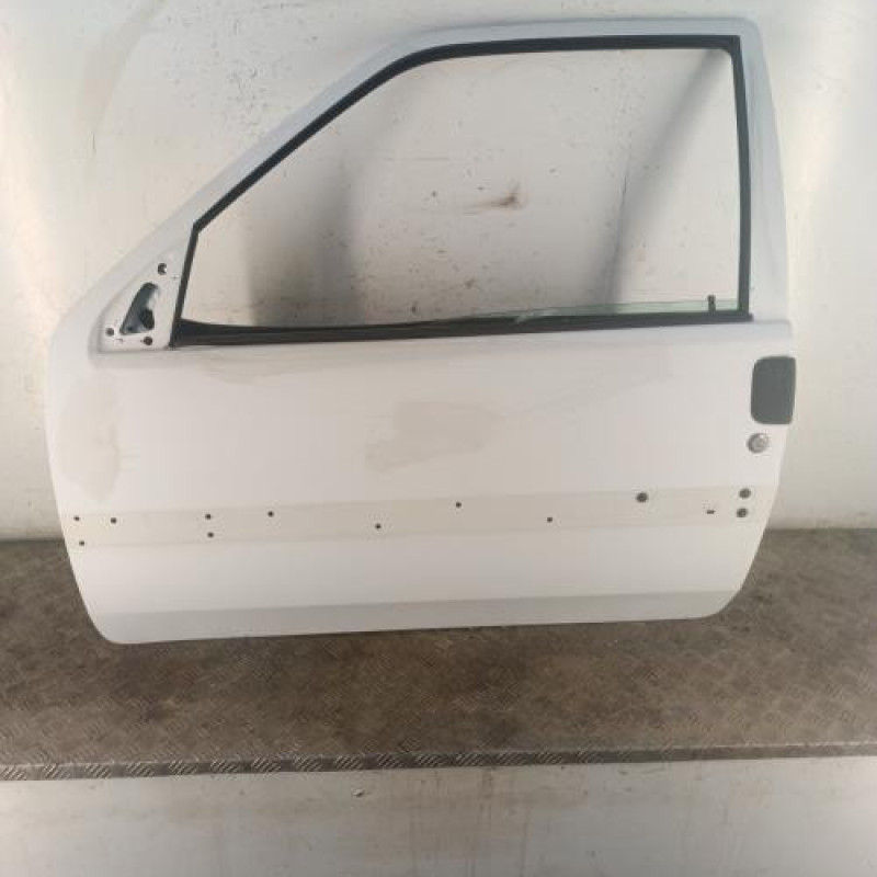 Porte avant gauche CITROEN SAXO