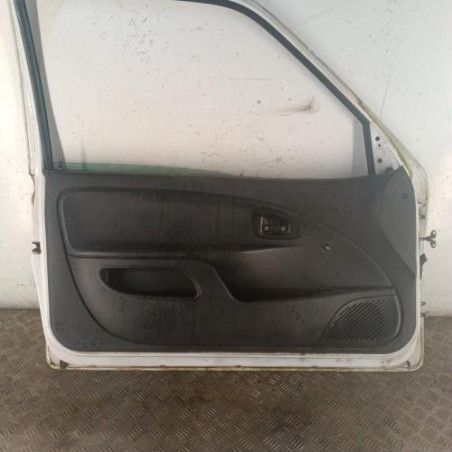 Porte avant gauche CITROEN SAXO