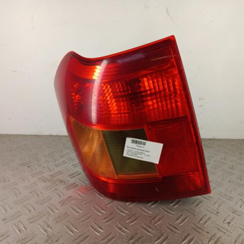Feu arriere principal droit (feux) TOYOTA COROLLA 10 Feu arriere principal droit (feux) TOYOTA COROLLA 10