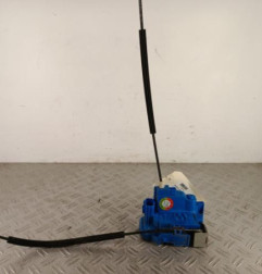 Serrure avant droit FIAT 500L Photo n°1