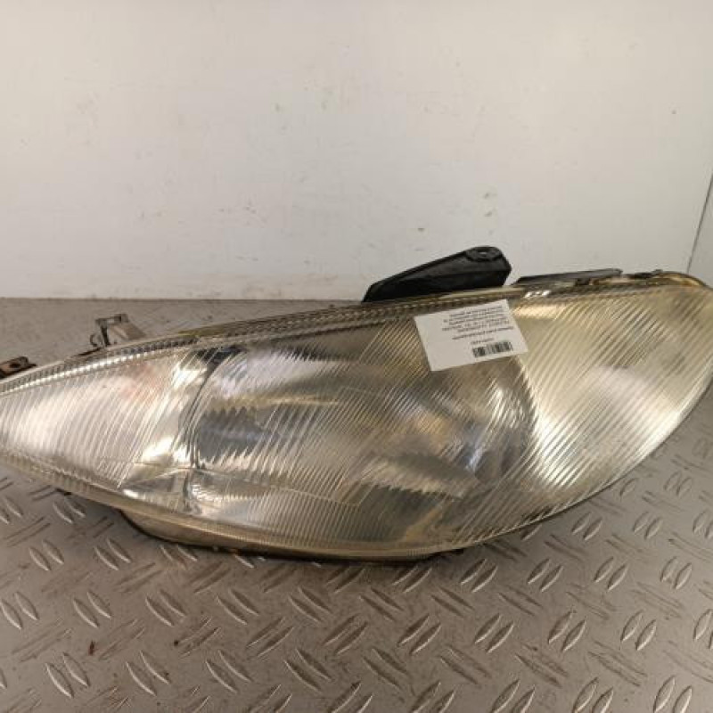 Optique avant principal gauche (feux)(phare) PEUGEOT 206