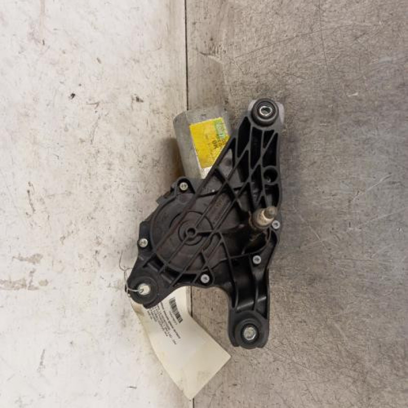 Moteur essuie glace arriere BMW X5 E70 Moteur essuie glace arriere BMW X5 E70