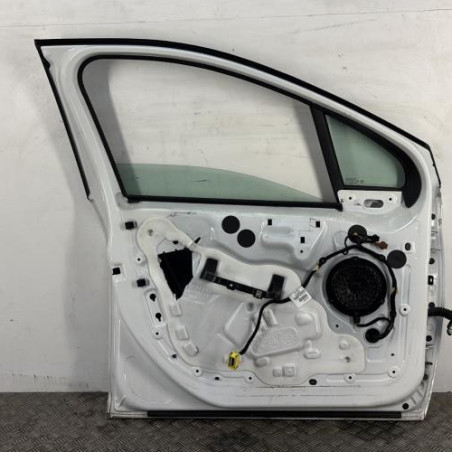 Porte avant gauche PEUGEOT 2008 1