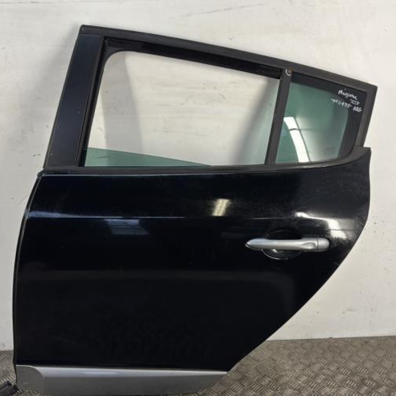 Porte arriere gauche RENAULT MEGANE 3 Porte arriere gauche RENAULT MEGANE 3