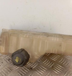 Vase d'expansion NISSAN JUKE 1