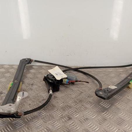 Leve vitre electrique avant droit VOLKSWAGEN GOLF 7 Photo n°1