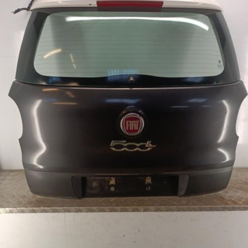 Malle/Hayon arriere FIAT 500L
