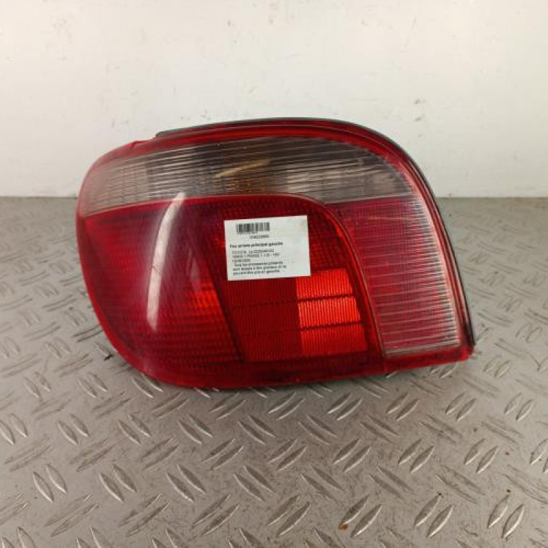 Feu arriere principal gauche (feux) TOYOTA YARIS 1