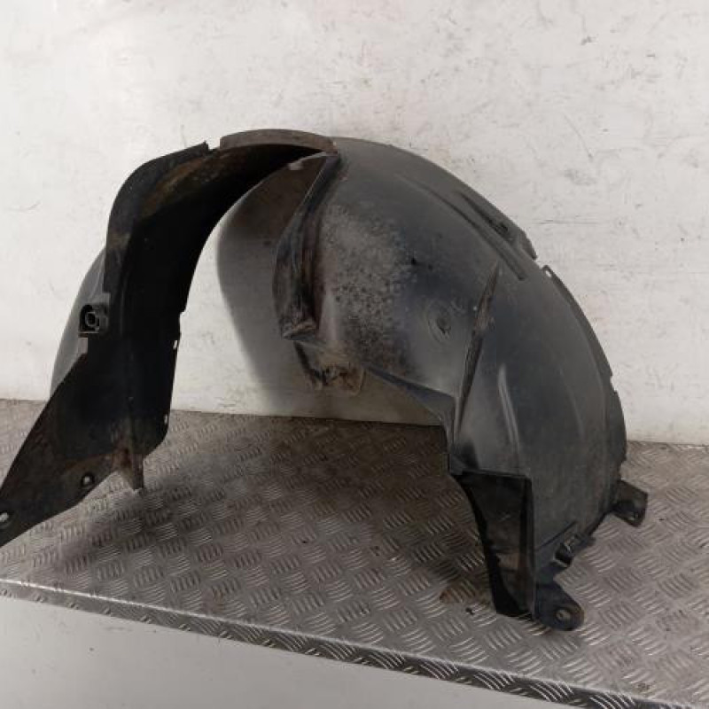 Pare boue avant gauche DACIA SANDERO 1