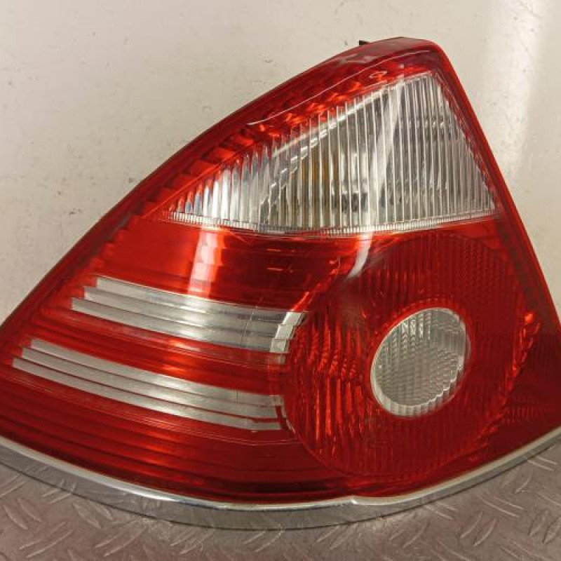 Feu arriere principal gauche (feux) FORD MONDEO 2