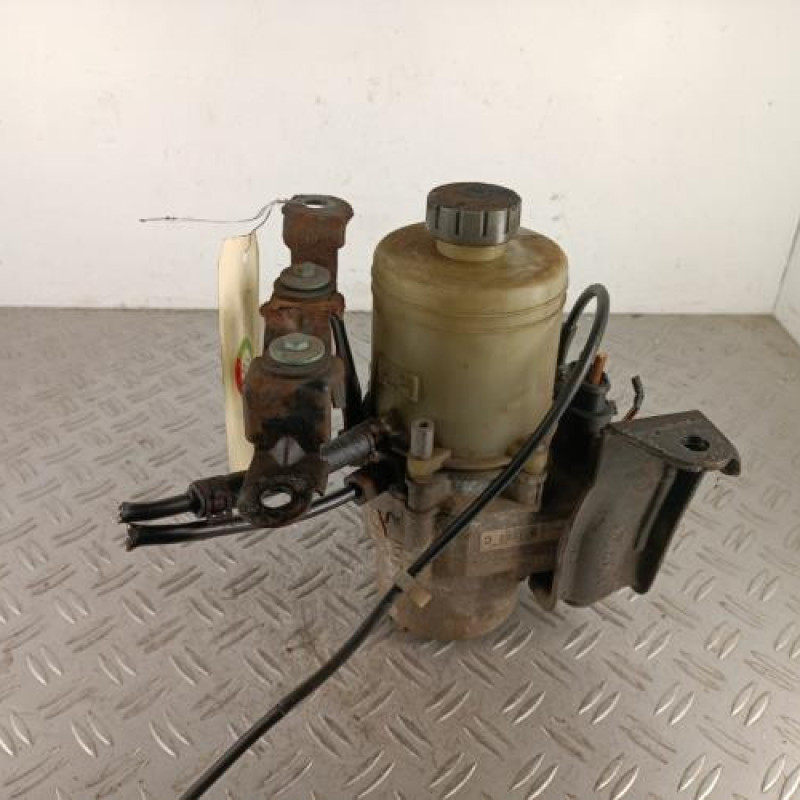 Pompe de direction VOLKSWAGEN FOX Pompe de direction VOLKSWAGEN FOX