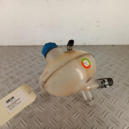 Vase d'expansion FIAT 500L Photo n°1