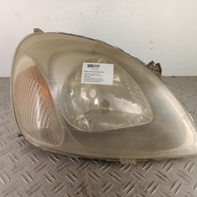 Optique avant principal droit (feux)(phare) TOYOTA YARIS 1