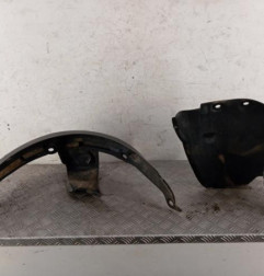 Pare boue avant gauche RENAULT CLIO 2